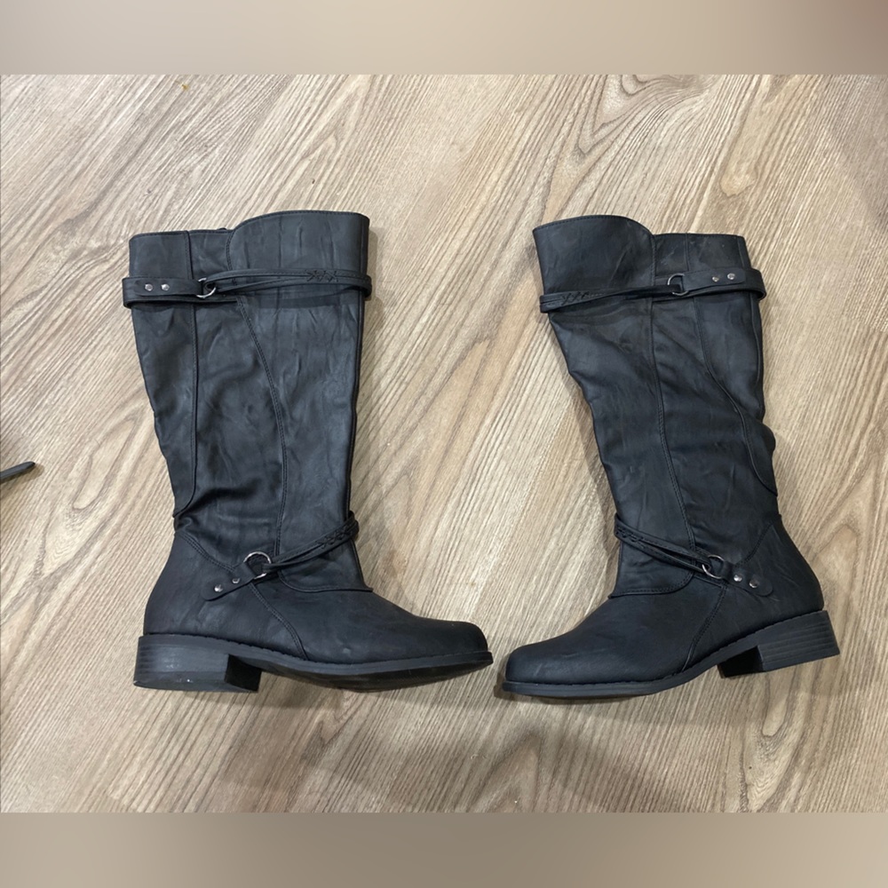 Women’s boots